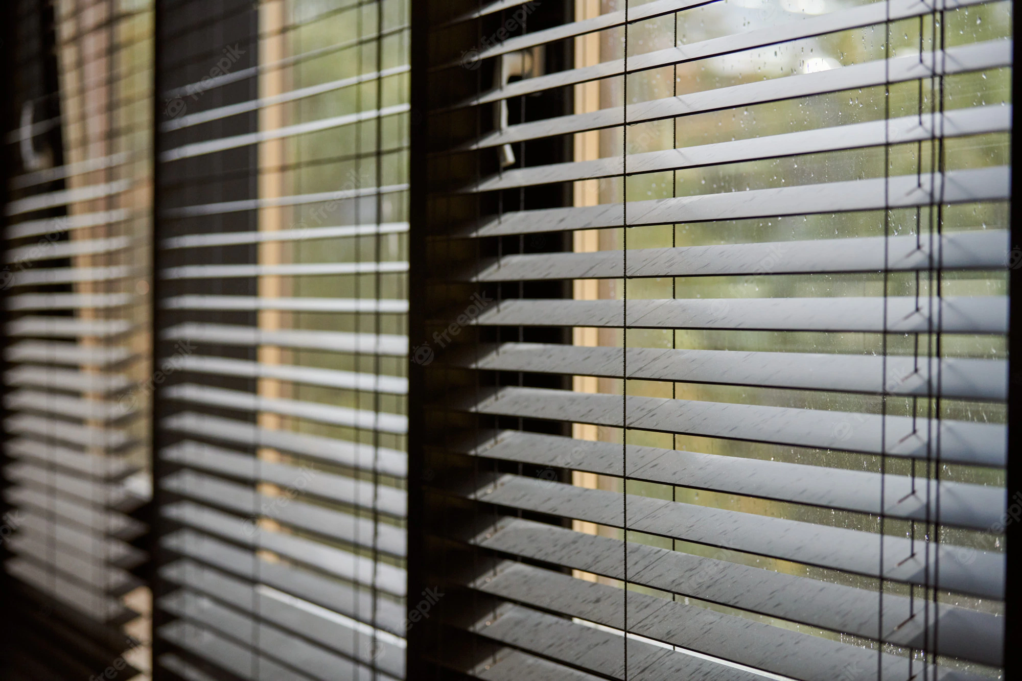 office-blinds-modern-wooden